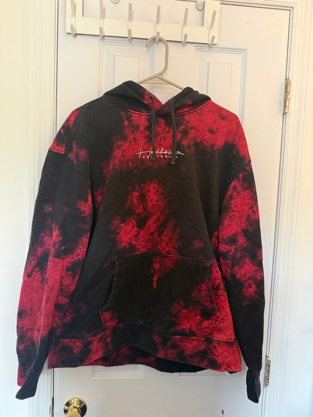 Hollister Red and Black Tie-Dye Hoodie Sweater